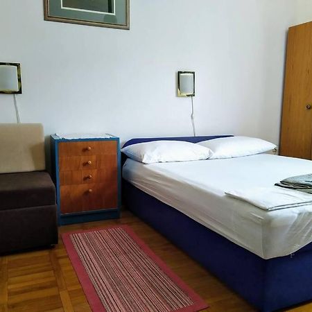 Appartement Davor à Tučepi Extérieur photo