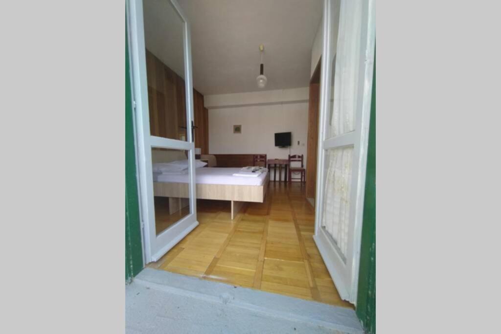 Appartement Davor à Tučepi Extérieur photo